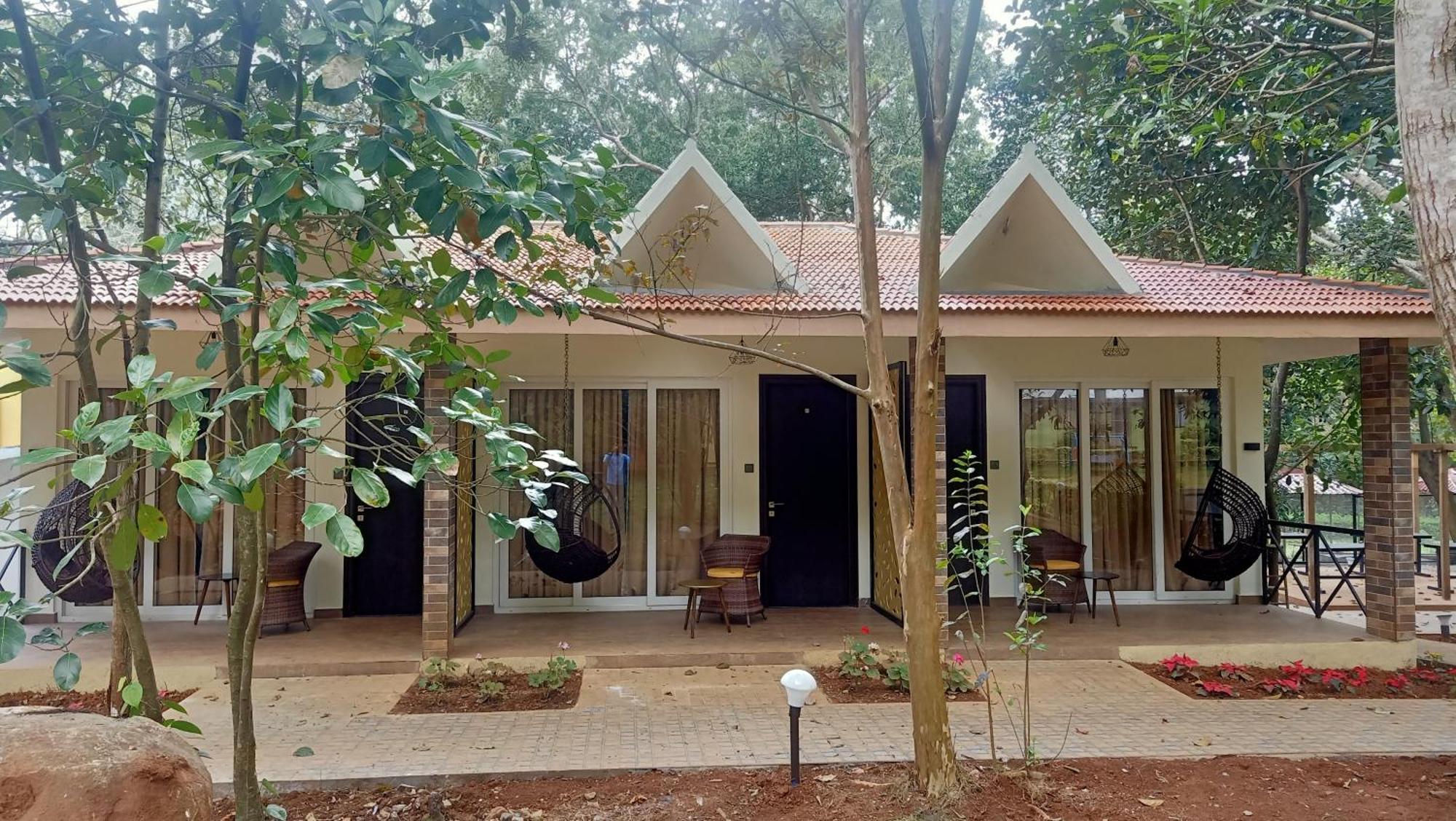 Zeenath Taj Gardens Yelagiri Cameră foto